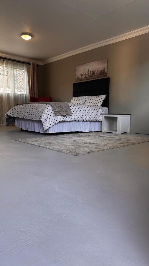 One Home Pretoria-Noord エクステリア 写真
