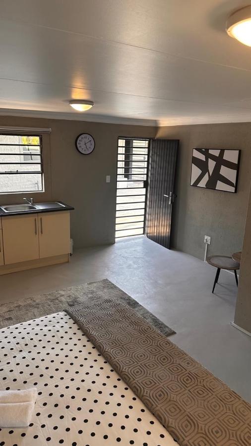 One Home Pretoria-Noord エクステリア 写真