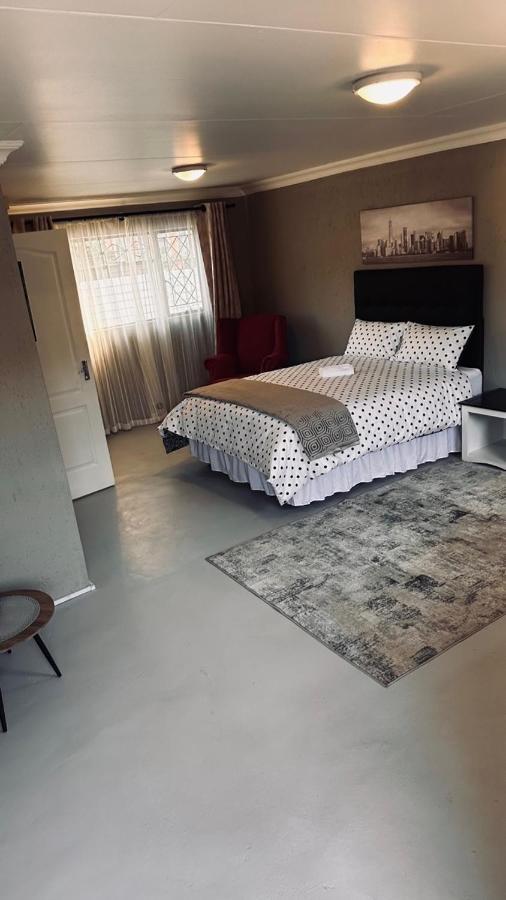 One Home Pretoria-Noord エクステリア 写真